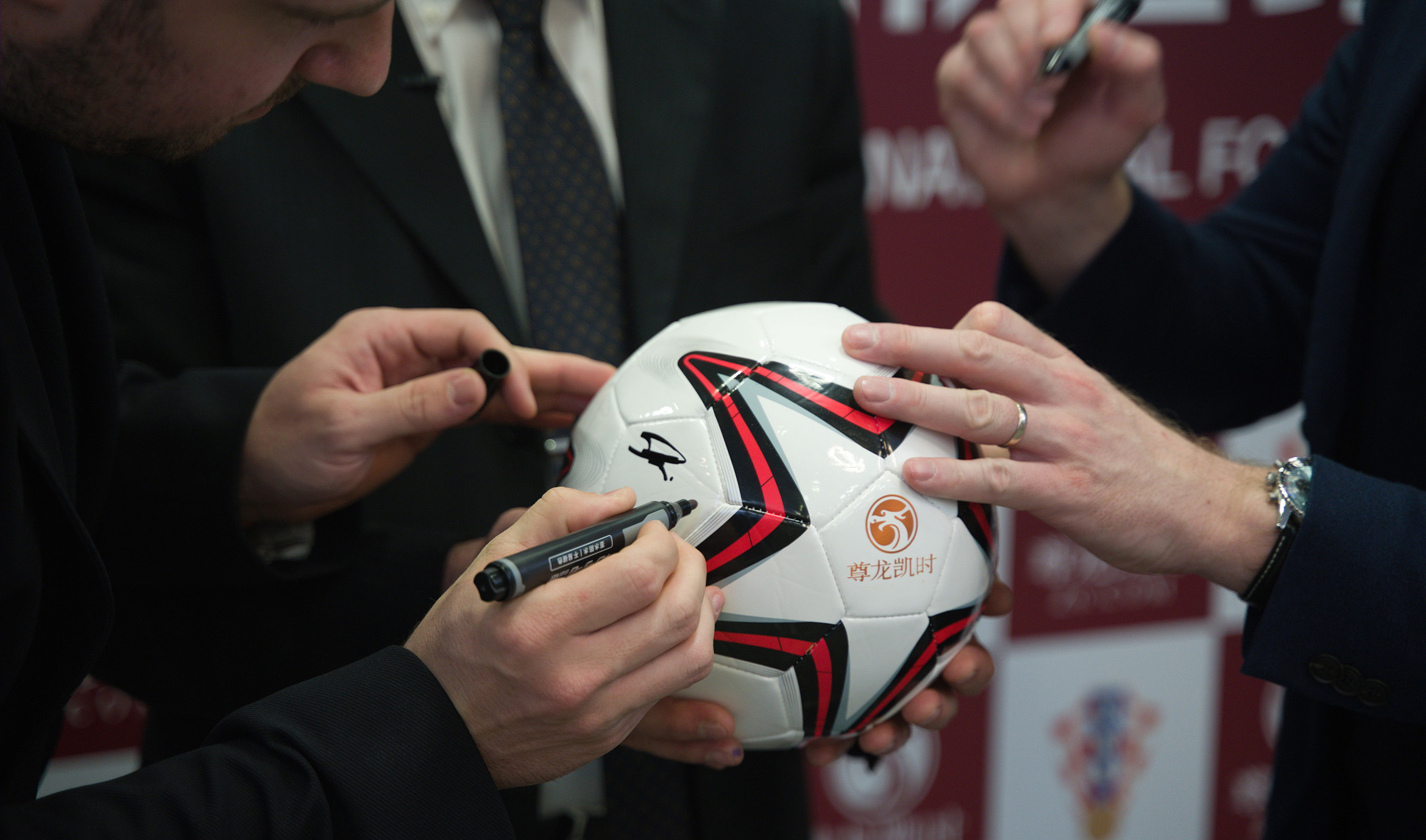 尊龙凯时app:全方位记录个性化数据,找出你的优劣项,尊龙目前